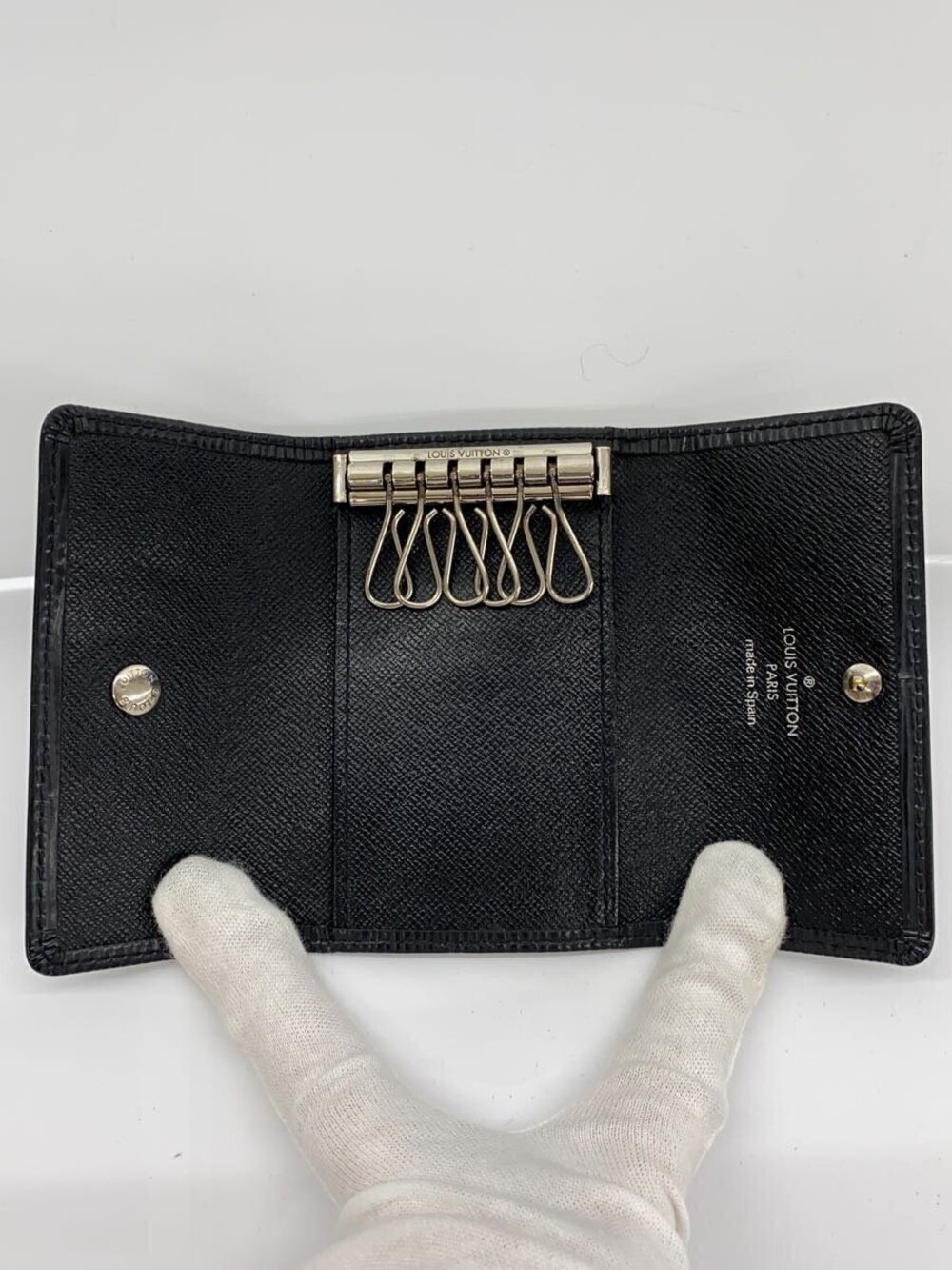 LOUIS VUITTON Multicles Epi Leather Black - Picture 4 of 5
